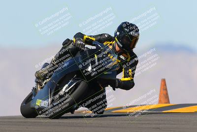 media/Oct-08-2022-SoCal Trackdays (Sat) [[1fc3beec89]]/Turn 9 (1pm)/